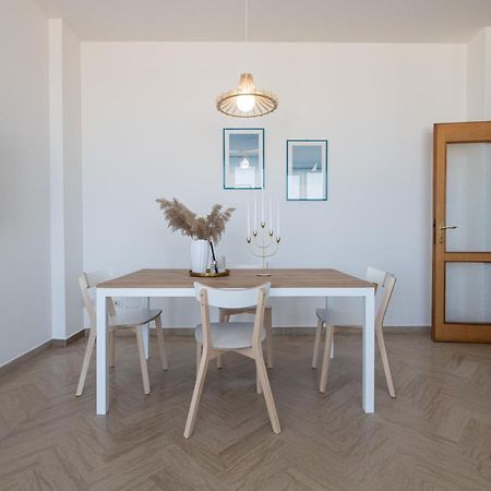 Ventodue Apartment Rimini Exterior photo
