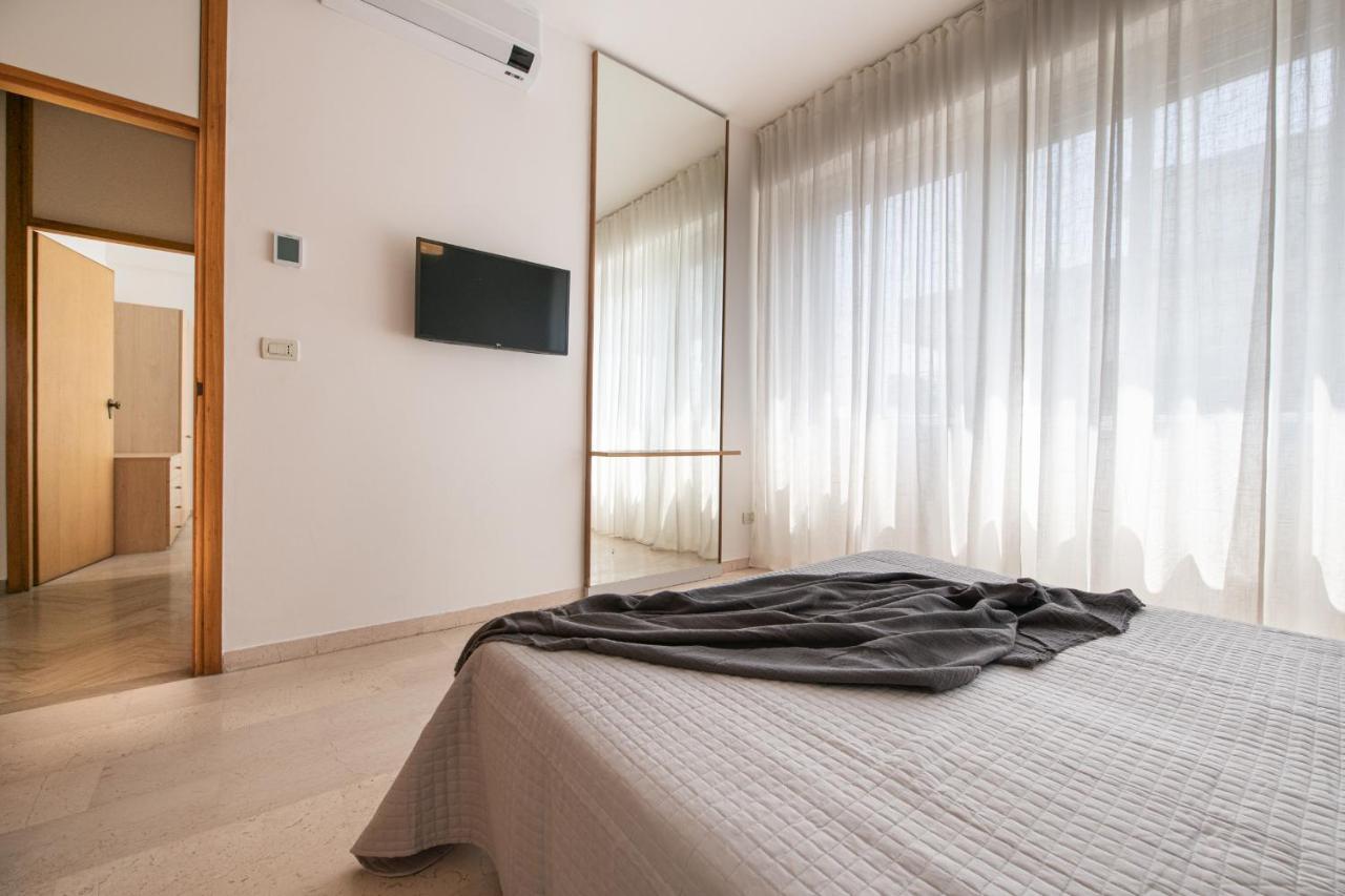 Ventodue Apartment Rimini Exterior photo