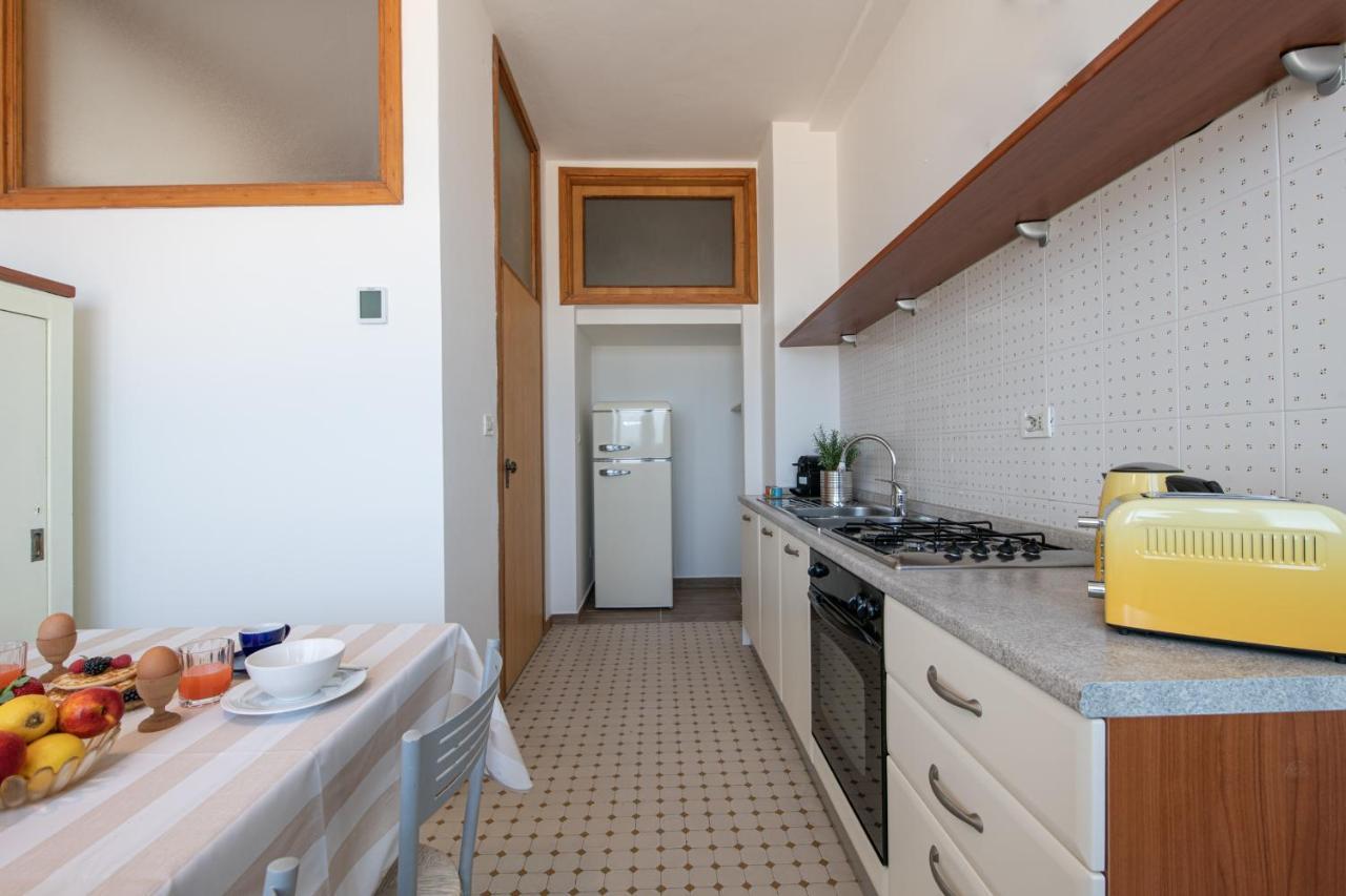 Ventodue Apartment Rimini Exterior photo