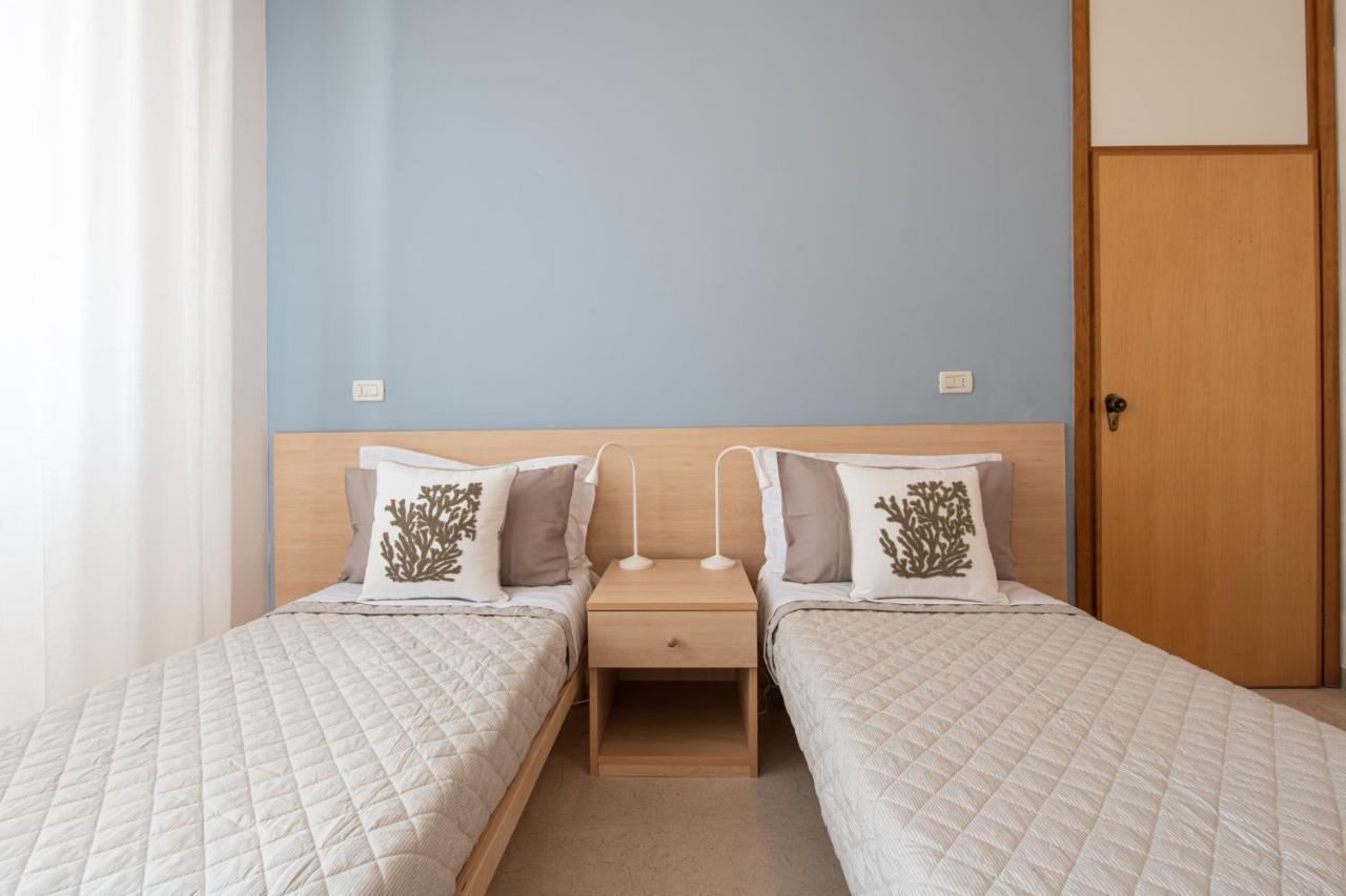 Ventodue Apartment Rimini Exterior photo